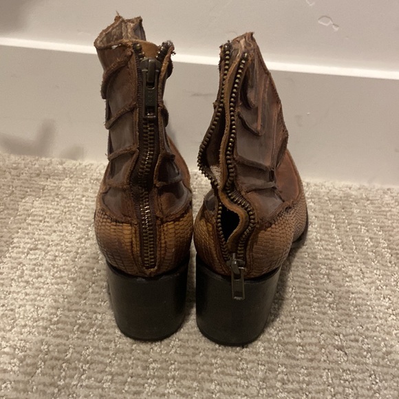 Freebird by Steven one of a kind boot! - Picture 5 of 5